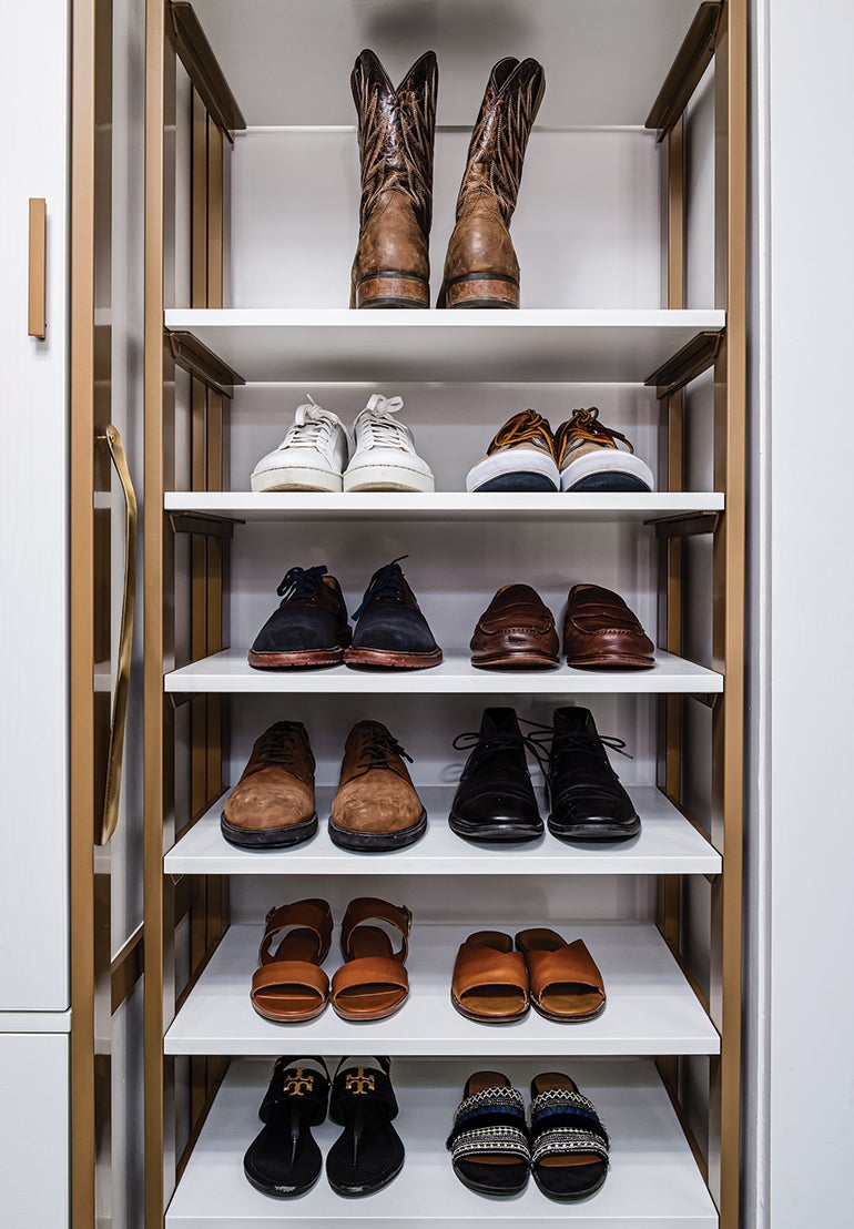 Shoe shelve